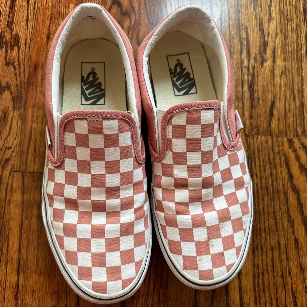 Vans slip on blush pink checkers sneakers size 9.5 in W size 8 in M